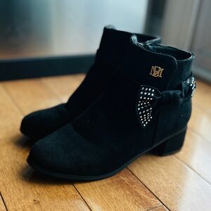 Badgley Mischka Black Ankle Boots with Studded Bow